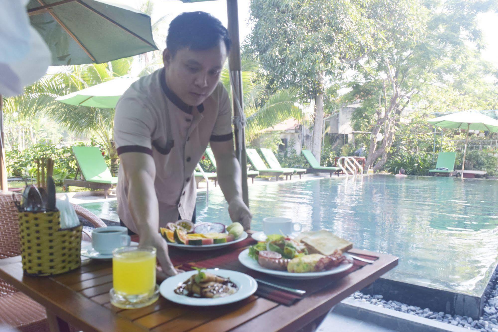 Hoi An Osaka Riverside Villa&Spa Esterno foto