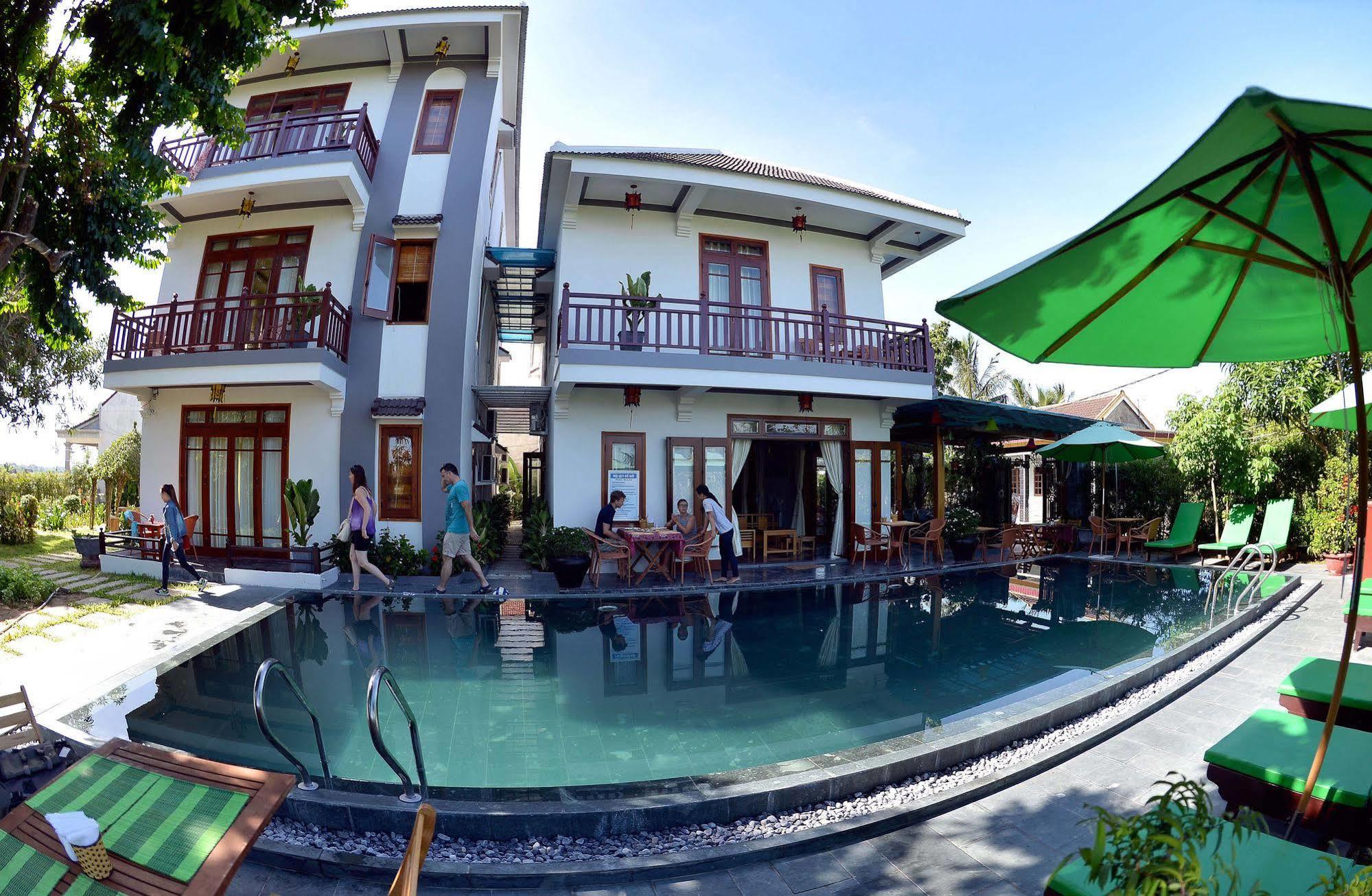 Hoi An Osaka Riverside Villa&Spa Esterno foto